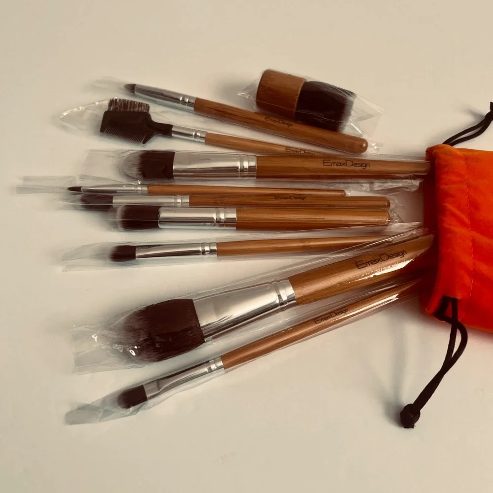 NEW EmaxDesign 12 Piece Makeup Brush Set Bamboo Handle‎ Soft Bristles Cosmetic